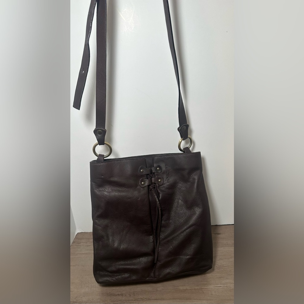 Nannini Brown Crossbody Bag with Structured‎ Design
